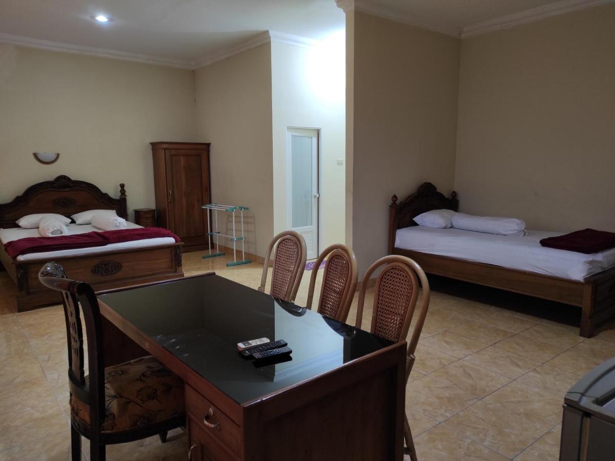 Hotel Randik Sekayu Bagian luar foto